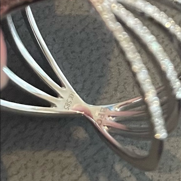 EF COLLECTION 14k White Gold Diamond Starburst X Cross Statement Ring - Picture 3 of 4